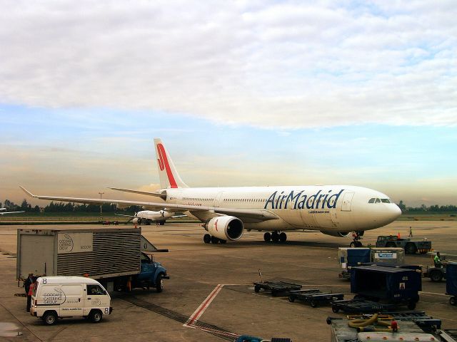 Airbus A330-200 (EI-IYN)