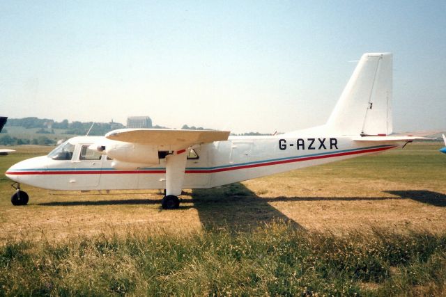 ROMAERO Islander (G-AZXR) - Seen here in Jun-87.  Transferred to US Virgin Islands 7-Jul-93 where it became N143FS then N143ES and N902VL.