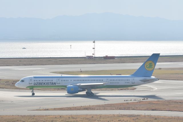 Boeing 757-200 (VP-BUH)