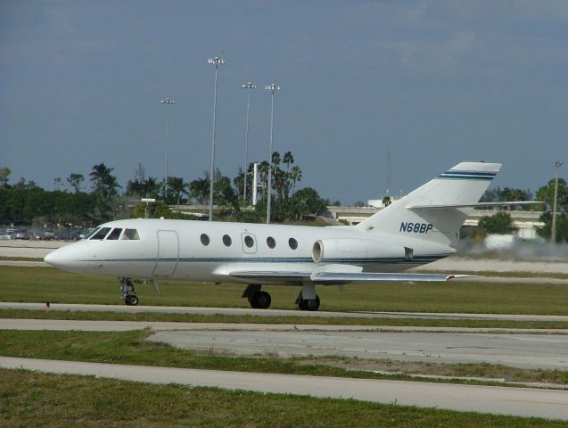 Dassault Falcon 20 (N68BP)