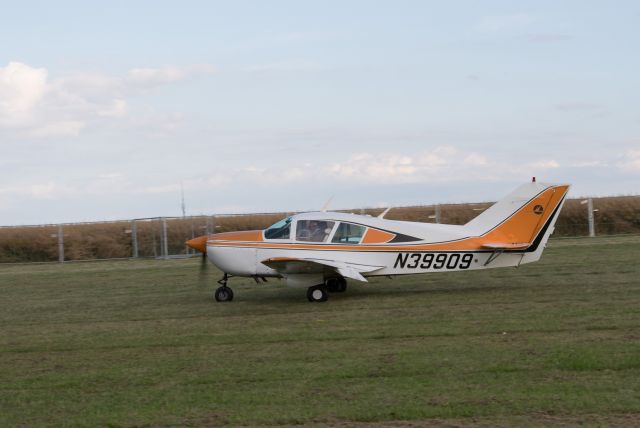 BELLANCA Viking (N39909)