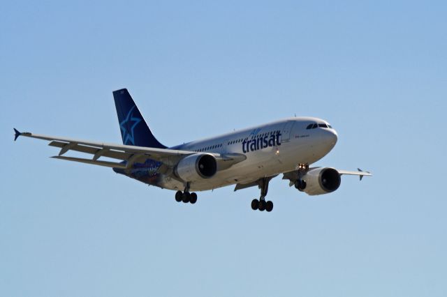 Airbus A310 (C-GLAT) - Sunday morning arrival from Paris at Montreal Trudeau