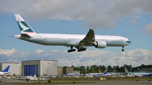 BOEING 777-300 (B-KQH) - BOE821 on final to Rwy 16R to complete a flight test on 9.6.13. (LN:1133 cn 42143).