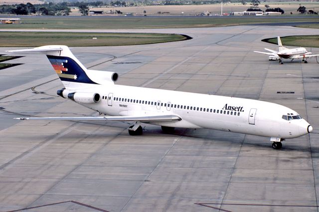 VH-RMY — - ANSETT AIRLINES OF AUSTRALIA - BOEING 727-277 - REG : VH-RMY (CN 20978/1083) - TULLAMARINE MELBOURNE VIC. AUSTRALIA - YMML 6/4/1985 35MM SLIDE CONVERSION USING A LIGHTBOX AND A NIKON L810 CAMERA (MACRO)