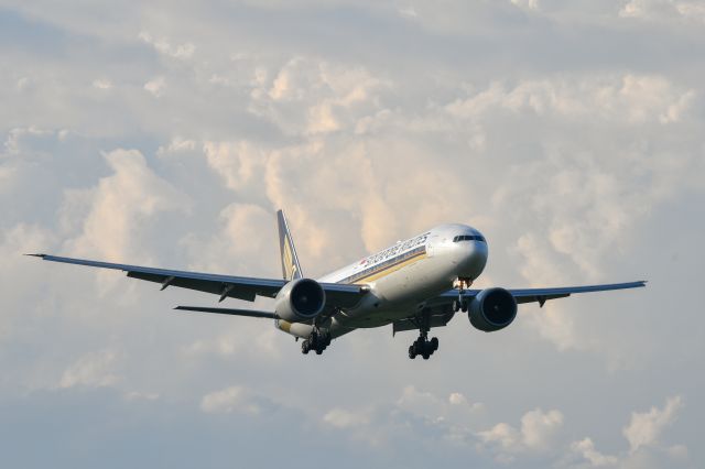 BOEING 777-300ER (9V-SWH) - 2022.7.23br /SQ11 LAX→NRT