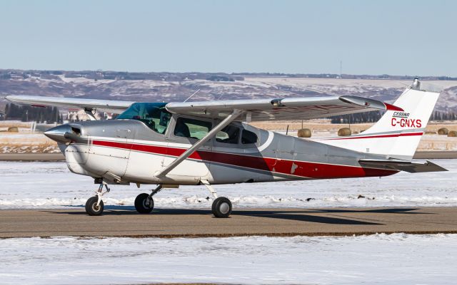 Cessna Centurion (C-GNXS)