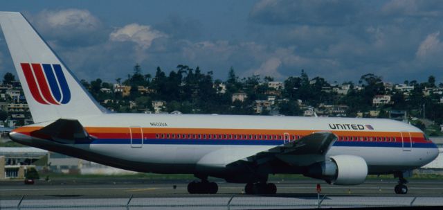 N602UA — - Boeing 767-222 Lindberg Field San Diego CA AUG 1984