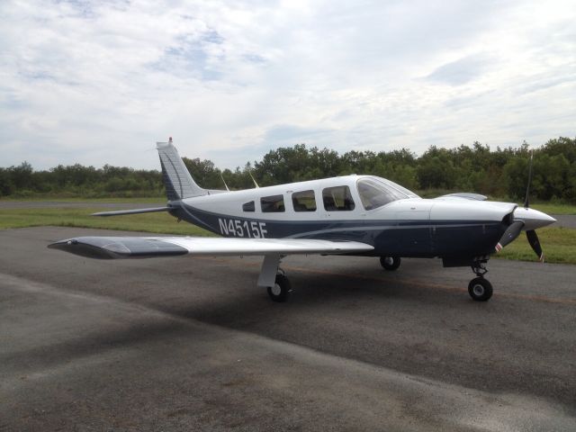 Piper Saratoga (N4515F)