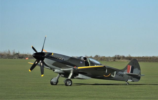 SUPERMARINE Spitfire (G-SPIT) - Vickers Supermarine 379 Spitfire FR XIVe at Sywell Aerodrome November 02 2018.br / 