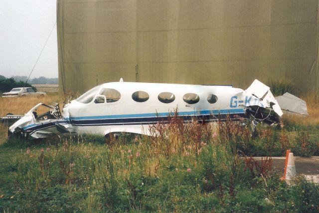 Cessna 340 (G-KINK) - Seen here in Aug-96 after its accident on 30-May-96.