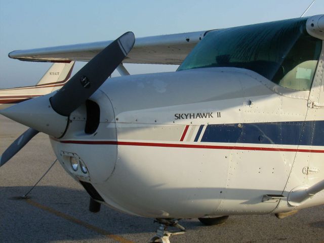 Cessna Skyhawk (N1095U)