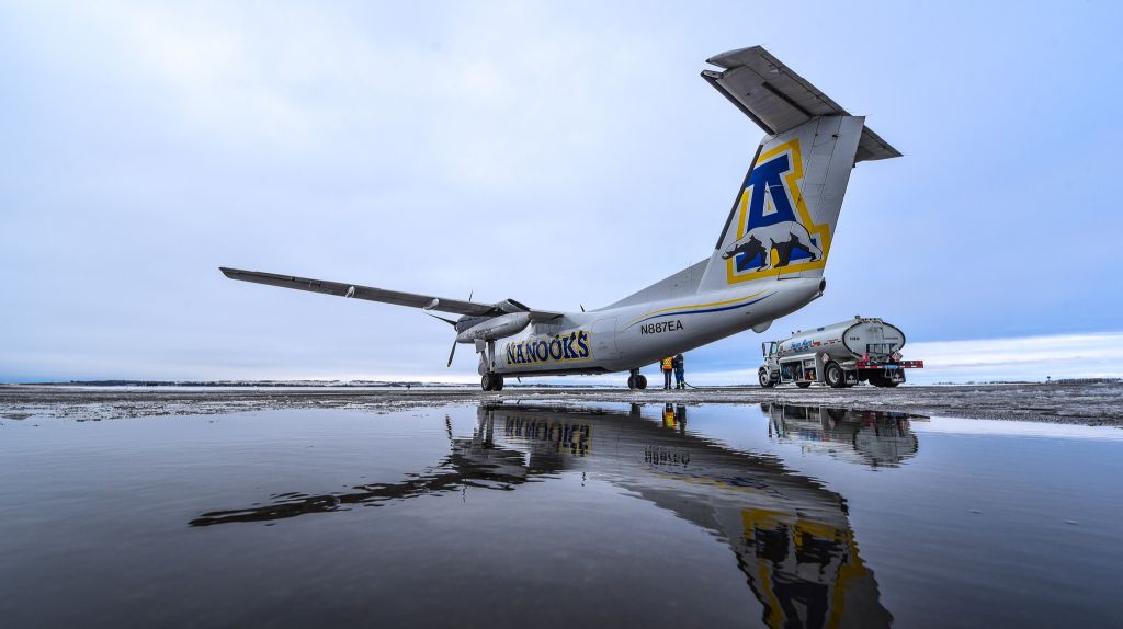 de Havilland Dash 8-100 (N887EA)