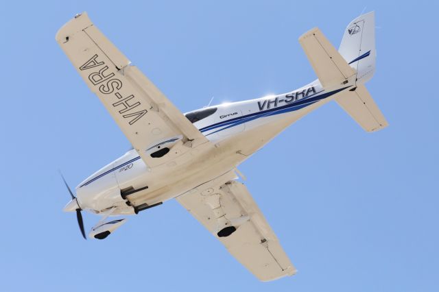 Cirrus SR-20 (VH-SRA) - Approaching Townsville Airport.