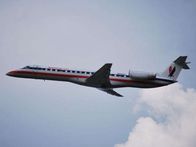 Embraer ERJ-145 (N660CL) - Departing 36C - 7/19/12