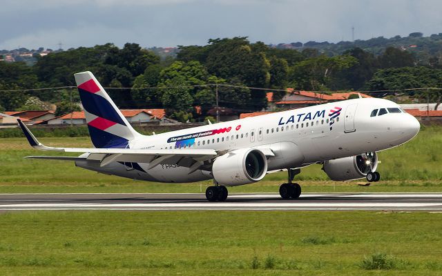 Airbus A320neo (PR-XBE)