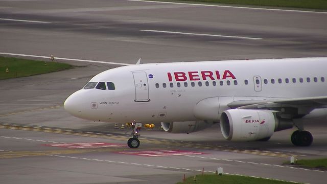 Airbus A319 (EC-IEF)