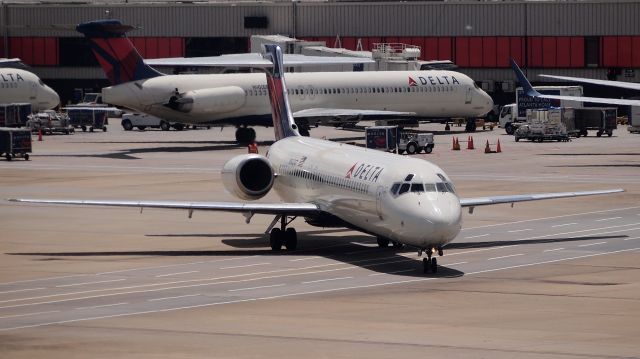 Boeing 717-200 (N942AT)