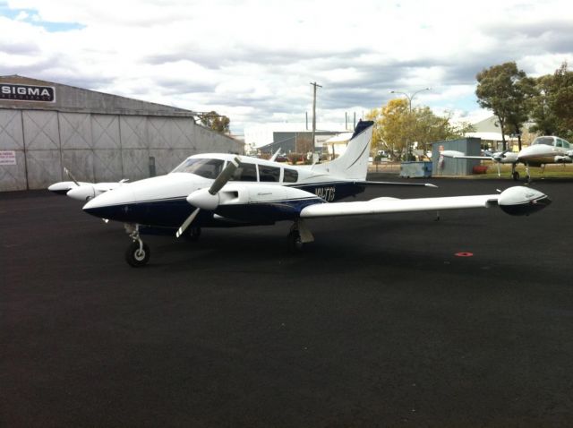 Piper PA-30 Twin Comanche (VH-TTS)