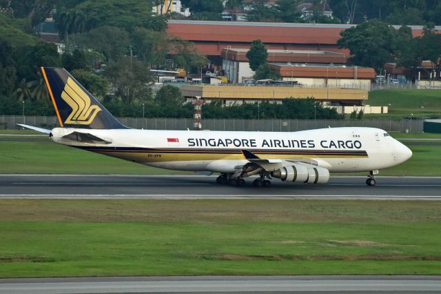 Boeing 747-400 (9V-SFK)