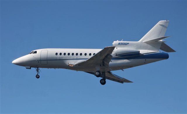 Dassault Falcon 900 (N90GP) - Aeroporto de Santa Maria - LPAZ - Azores 11/12/2020