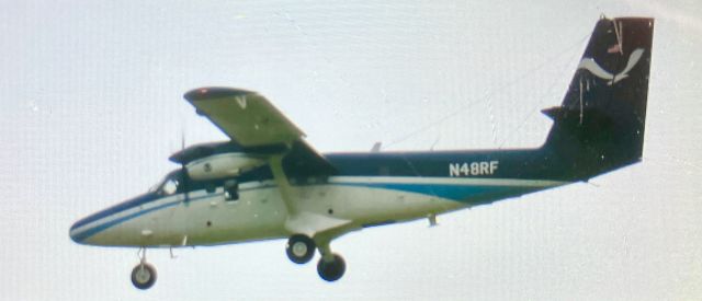 De Havilland Canada Twin Otter (N48RF)