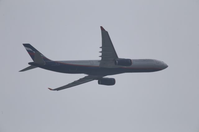Airbus A330-300 (VQ-BMX)