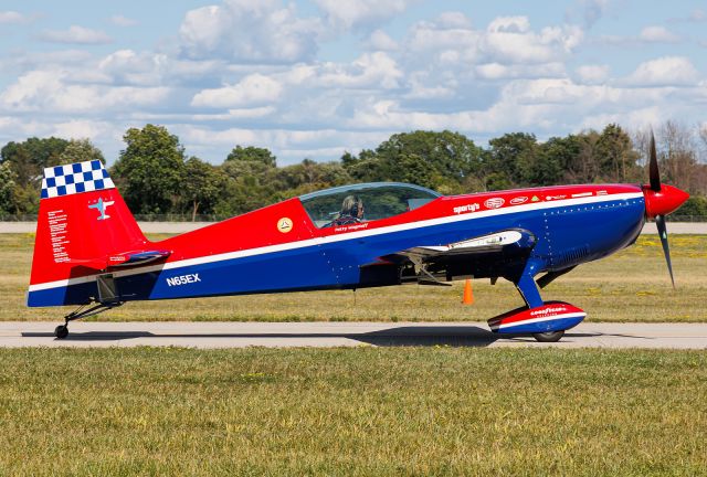 EXTRA EA-300 (N65EX)