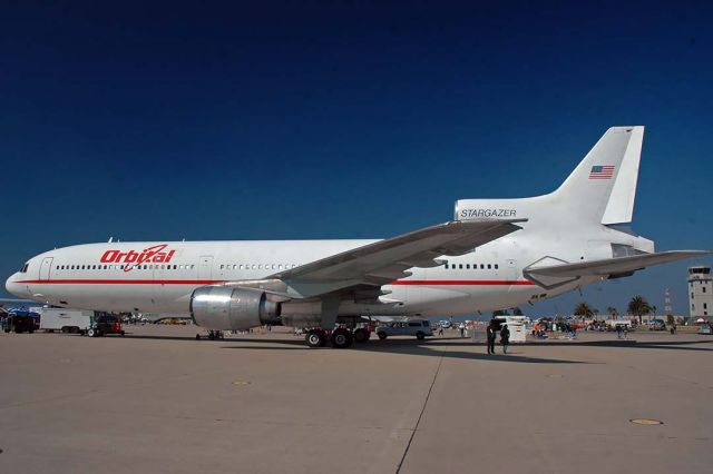 Lockheed L-1011 TriStar (N140SC) - Orbital Sciences L-1011 N140SC on display at the Vandenberg Air Force Base Airshow on October 31, 2004