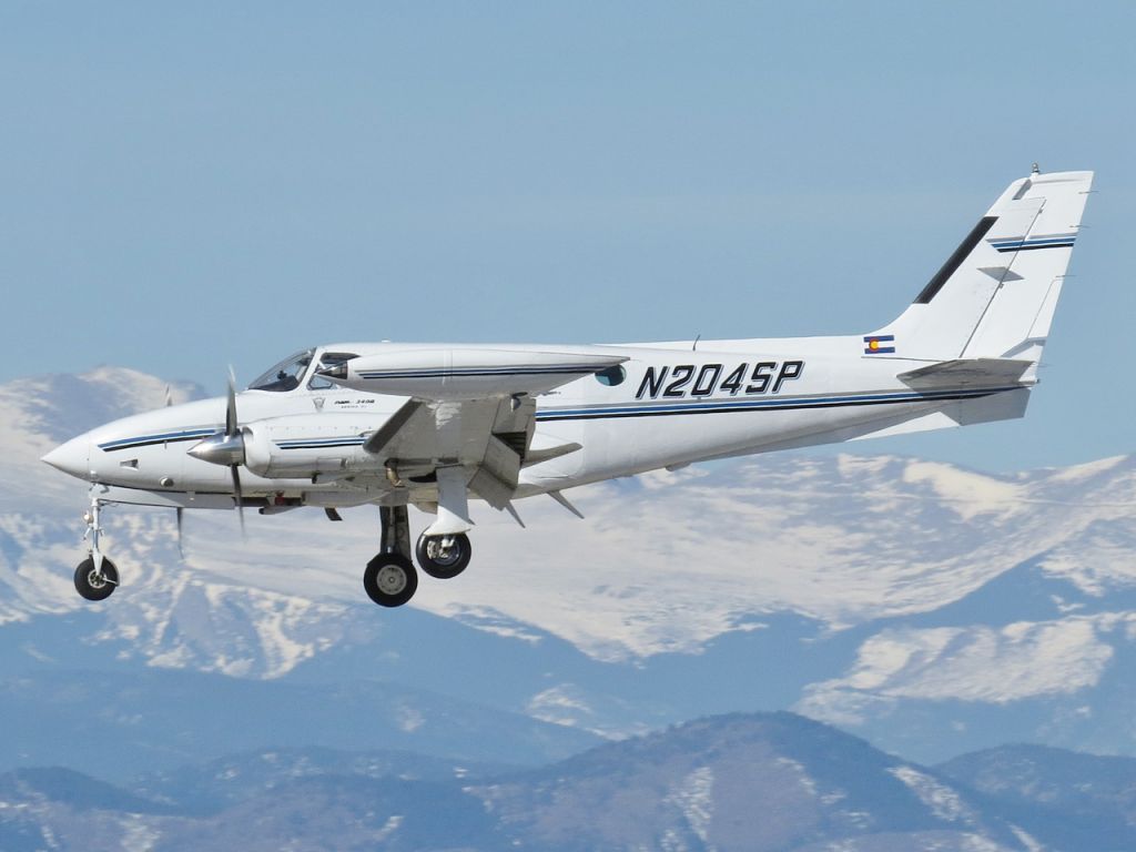 Cessna 340 (N204SP)