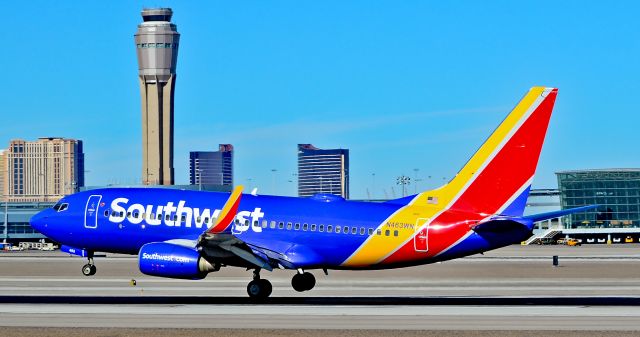 Boeing 737-700 (N463WN) - N463WN Southwest Airlines Boeing 737-7H4 s/n 32467 - Las Vegas - McCarran International (LAS / KLAS)br /USA - Nevada, January 7, 2018br /Photo: Tomás Del Coro