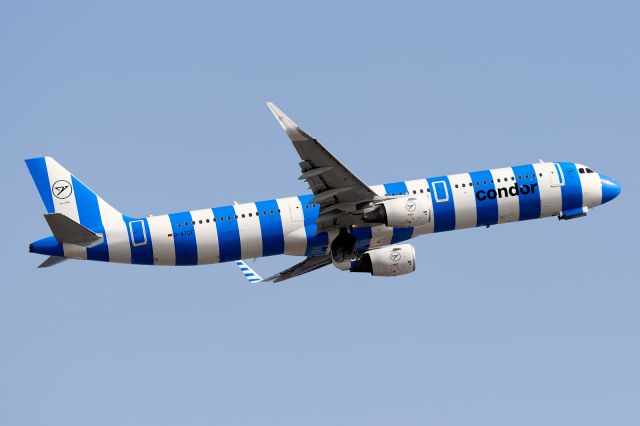 Airbus A321 (D-ATCF) - Tenerife Surbr /08 July 2022br /Manuel EstévezR