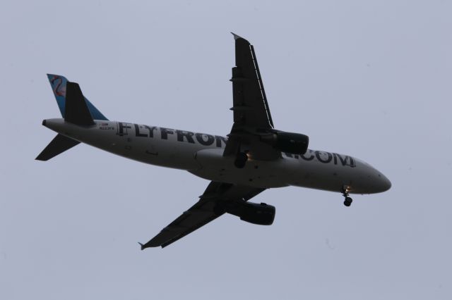 Airbus A320 (N223FR)