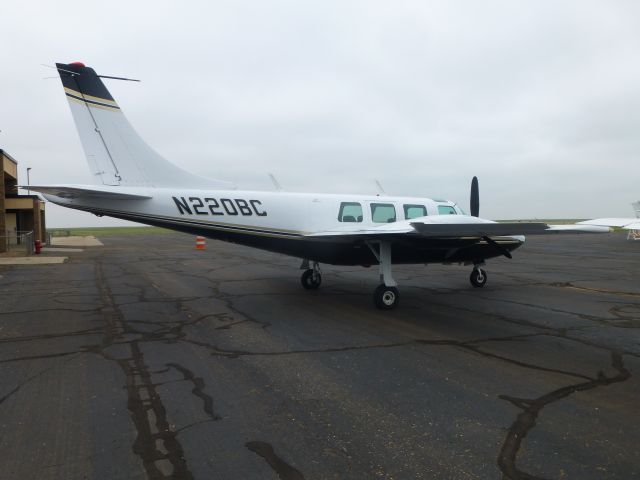 Piper Aerostar (N220BC)