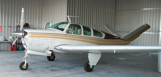 Beechcraft 35 Bonanza (N7802R) - V35A