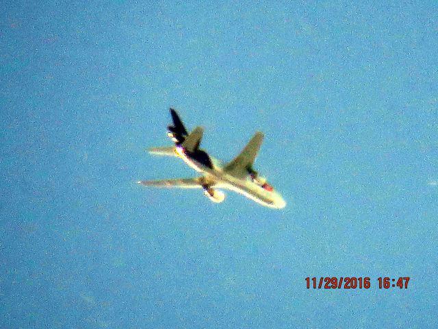 McDonnell Douglas DC-10 (N358FE)