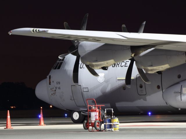 Lockheed C-130 Hercules (10-5701)