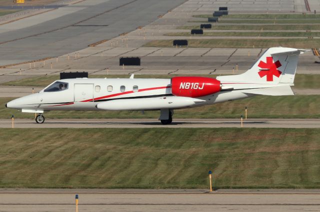 Learjet 35 (N81GJ) - 'Medevac 1 Golf Juliet' pulling out of Port City Air