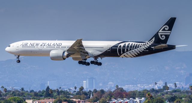 BOEING 777-300 (ZK-OKR) - ANZ2 about to touch down on 24R at LAX after the 11 hour flight from Auckland