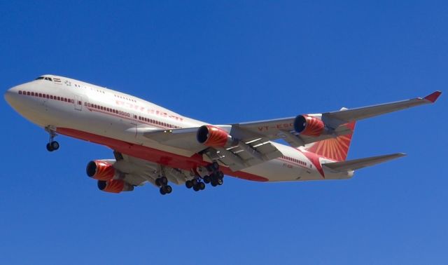 Boeing 747-400 (VT-ESO)