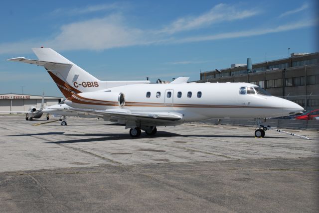 Hawker 800 (C-GBIS) - Hawker 800A of Chartwright Air Inc. at Pearson Airport.  July 15/08.