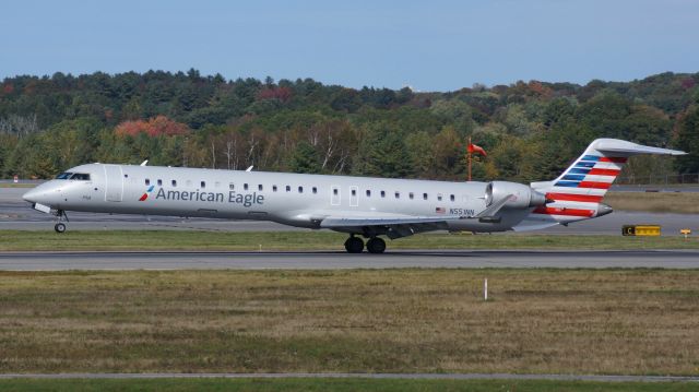 Canadair Regional Jet CRJ-900 (N551NN)