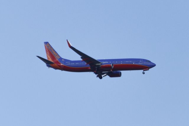 Boeing 737-800 (N8313F) - Finally got a picture, but not a good one.