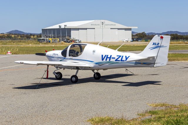 LIBERTY (2) XL-2 (VH-ZLY) - SPS Solar (NSW) Pty Ltd (VH-ZLY) Liberty XL2 at Wagga Wagga Airport.