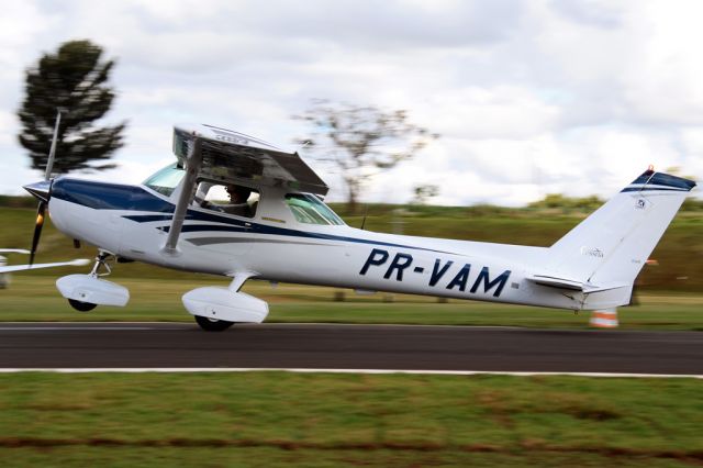 Cessna 152 (PR-VAM)