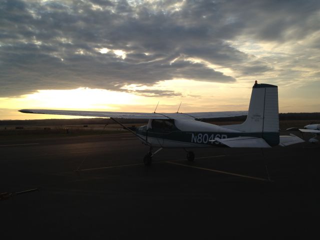 Cessna Skyhawk (N8046B)