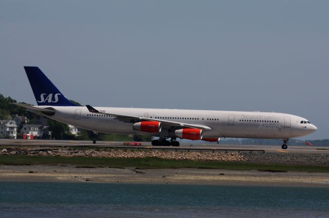 Airbus A340-300 (LN-RKP)