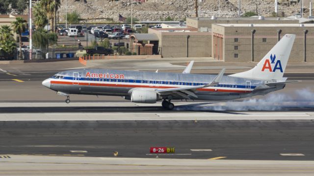 Boeing 737-800 (N903AN) - Arriving 26br /9/29/17