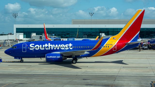 Boeing 737-700 (N7878A) - 6/26/23