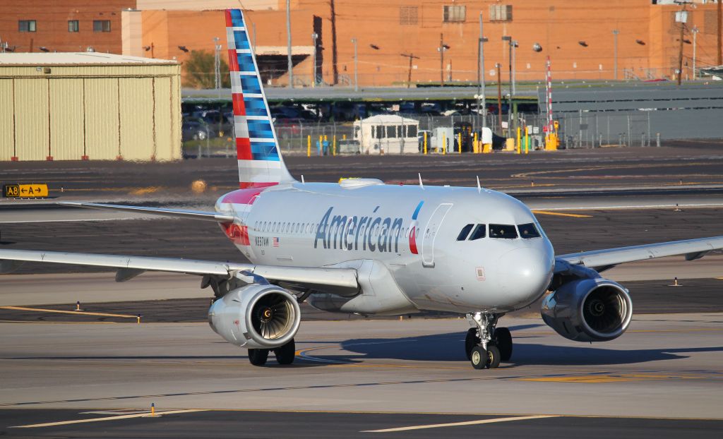 Airbus A319 (N837AW)