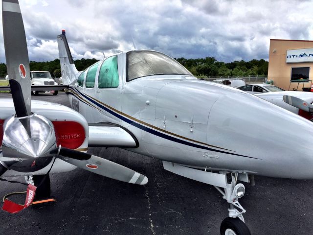 Beechcraft 55 Baron (N3175W) - New Paint